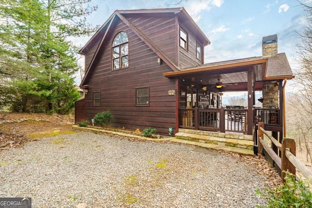 97 Fox Mountain Crossing Road, Blue Ridge, GA 30513