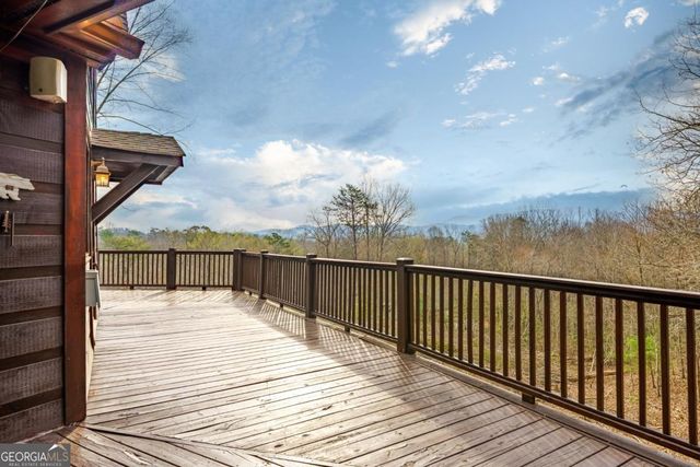 97 Fox Mountain Crossing Road, Blue Ridge, GA 30513