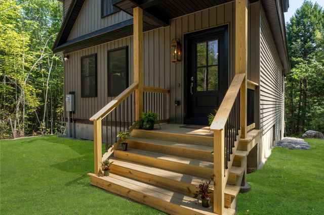 108 Chestnut Road, Newport, NH 03773