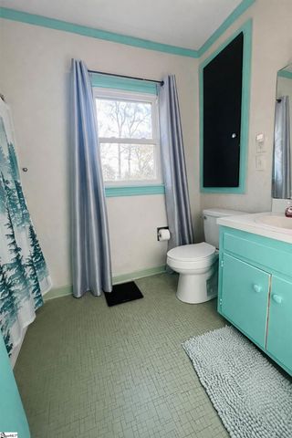 710 Airport Road, Newberry, SC 29108