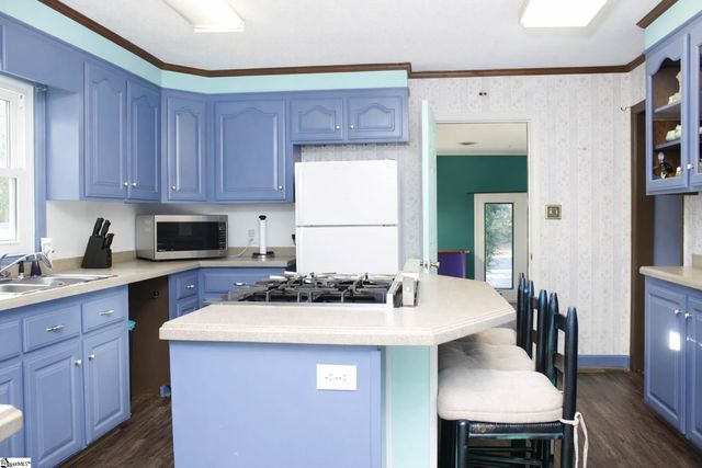 710 Airport Road, Newberry, SC 29108