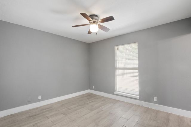 2503 Lakehurst DR, Austin, TX 78744
