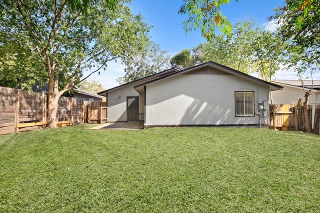 2503 Lakehurst DR, Austin, TX 78744