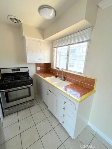 250 Cliff Drive, Laguna Beach, CA 92651