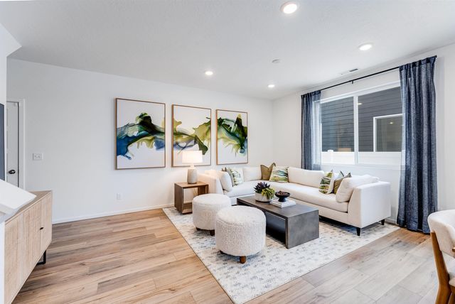 2591 N Swainson Ln, Liberty Lake, WA 99019