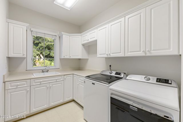 8525 Galloway National Drive, Wilmington, NC 28411