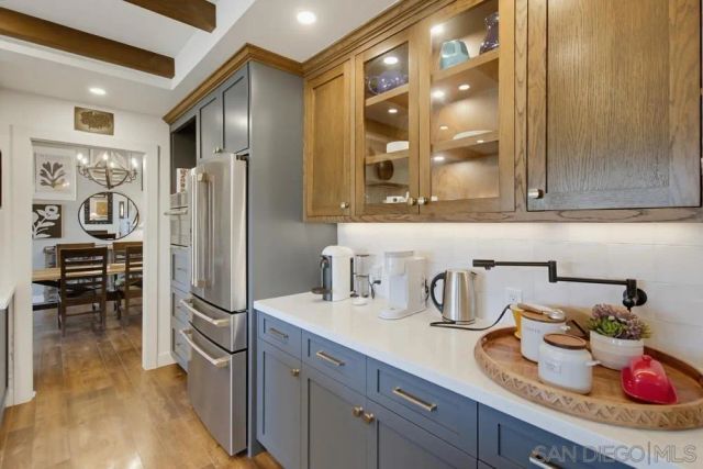 17115 Tam O'Shanter Dr, Poway, CA 92064