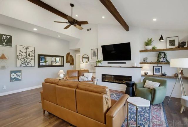 17115 Tam O'Shanter Dr, Poway, CA 92064