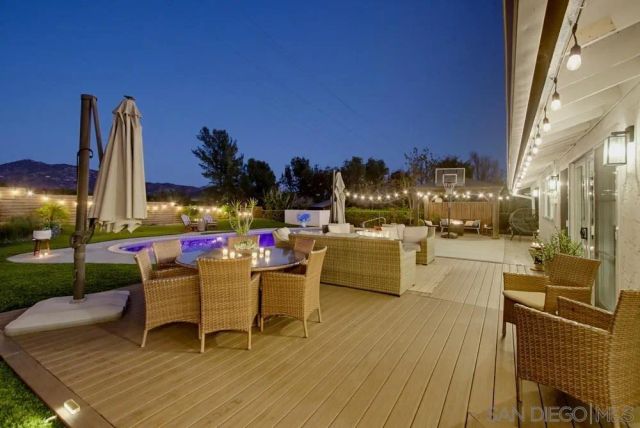 17115 Tam O'Shanter Dr, Poway, CA 92064