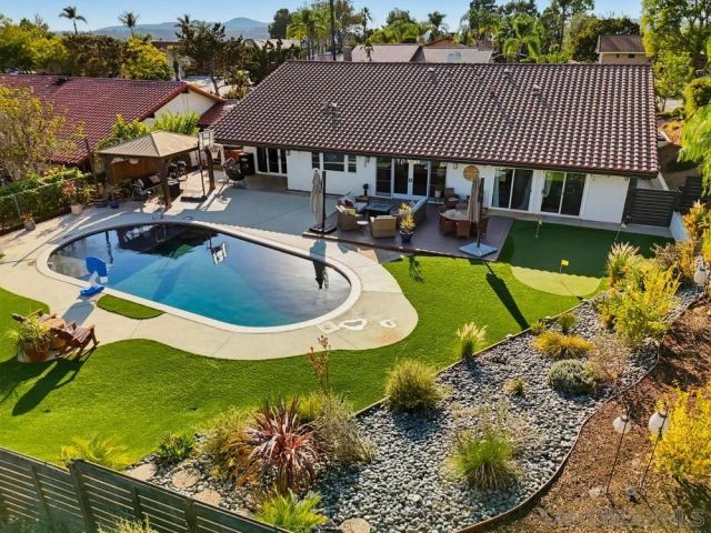 17115 Tam O'Shanter Dr, Poway, CA 92064