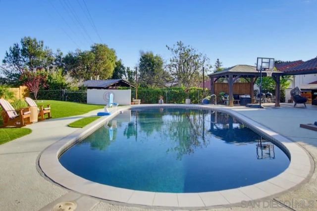 17115 Tam O'Shanter Dr, Poway, CA 92064
