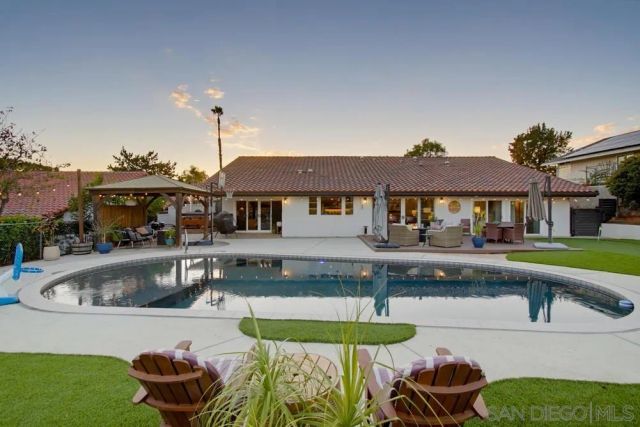 17115 Tam O'Shanter Dr, Poway, CA 92064