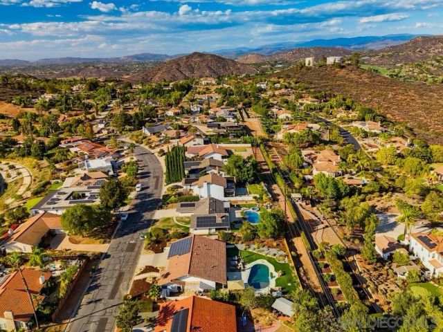 17115 Tam O'Shanter Dr, Poway, CA 92064