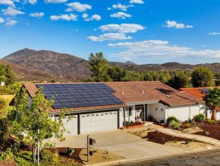 17115 Tam O'Shanter Dr, Poway, CA 92064