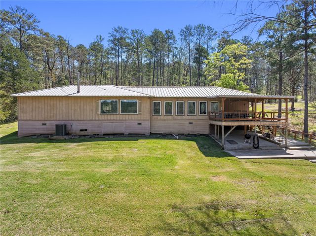 286 Lynwood, Burkeville, TX 75932