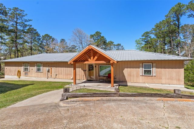 286 Lynwood, Burkeville, TX 75932