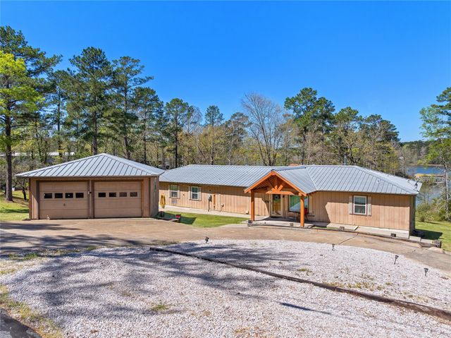 286 Lynwood, Burkeville, TX 75932