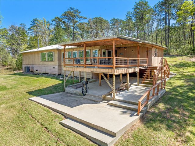 286 Lynwood, Burkeville, TX 75932