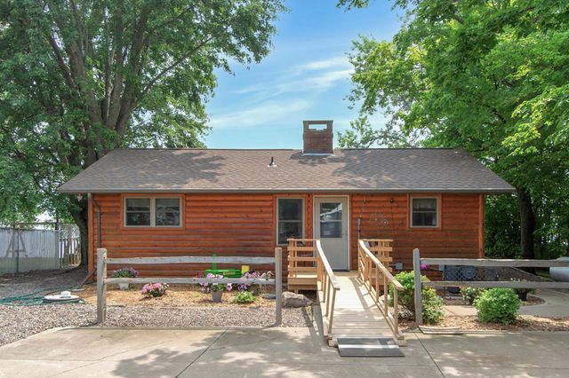 46474 Bay Avenue, Isle, MN 56342