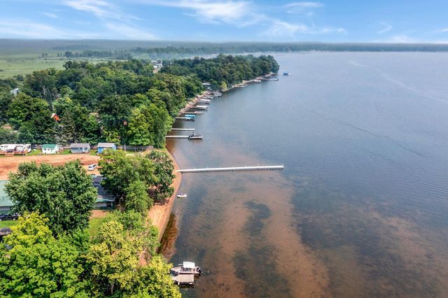 46474 Bay Avenue, Isle, MN 56342