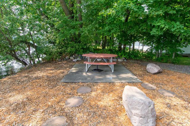 46474 Bay Avenue, Isle, MN 56342