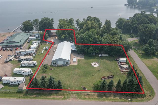 46474 Bay Avenue, Isle, MN 56342