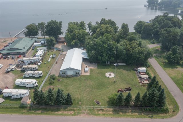 46474 Bay Avenue, Isle, MN 56342