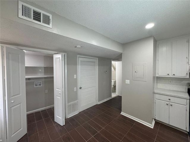 385 Holly Ridge Drive 5, Lilburn, GA 30047