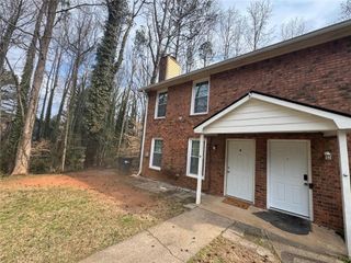 385 Holly Ridge Drive 5, Lilburn, GA 30047