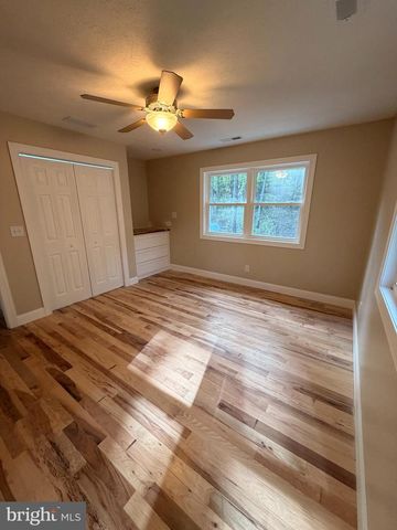 114 DRIPPING SPRING RD, Morgantown, WV 26508