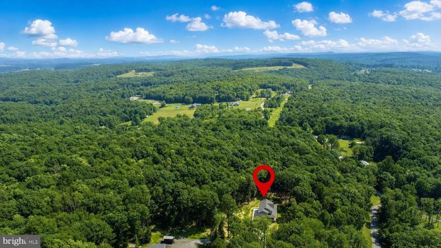 114 DRIPPING SPRING RD, Morgantown, WV 26508