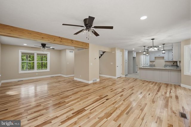 114 DRIPPING SPRING RD, Morgantown, WV 26508