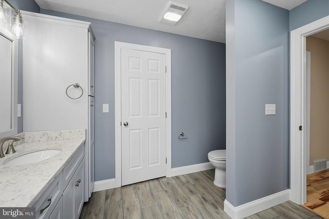 114 DRIPPING SPRING RD, Morgantown, WV 26508