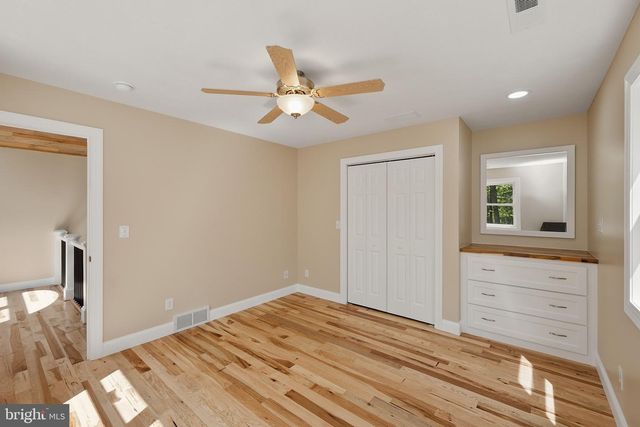 114 DRIPPING SPRING RD, Morgantown, WV 26508