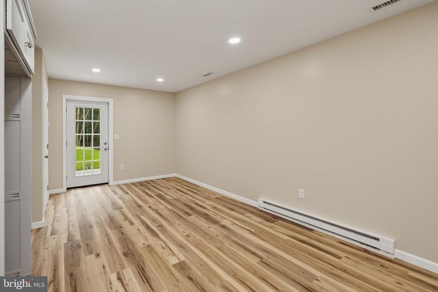 114 DRIPPING SPRING RD, Morgantown, WV 26508