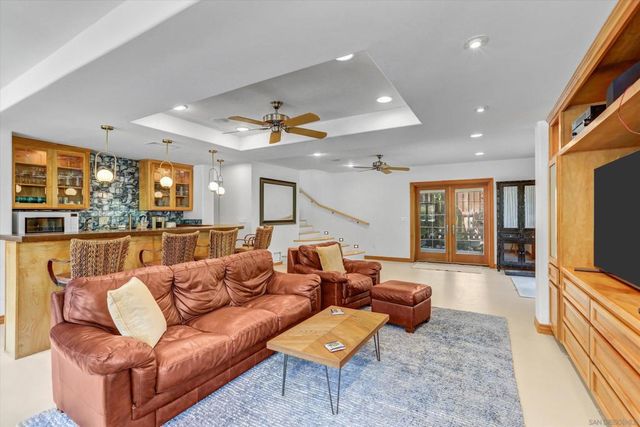 9460 Haley Lane, La Mesa, CA 91941