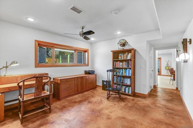 9460 Haley Lane, La Mesa, CA 91941