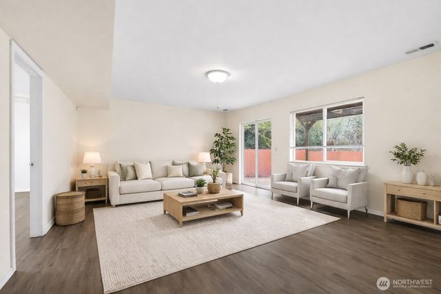 21112 55th Avenue Ct E, Spanaway, WA 98387