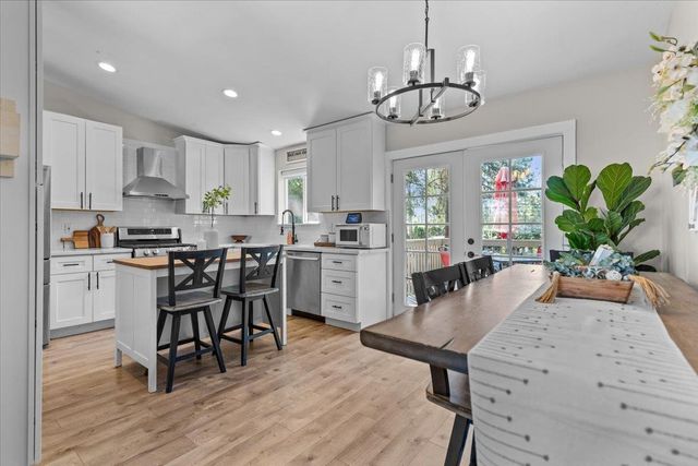 10610 E 9th Ave, Spokane Valley, WA 99206