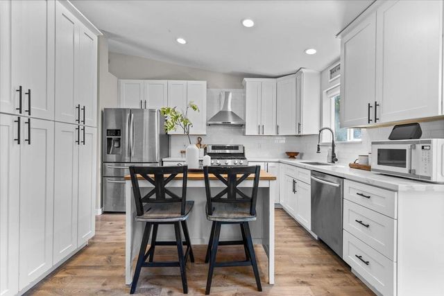 10610 E 9th Ave, Spokane Valley, WA 99206