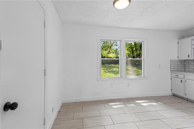 3605 52nd Terrace, Kansas City, MO 64119