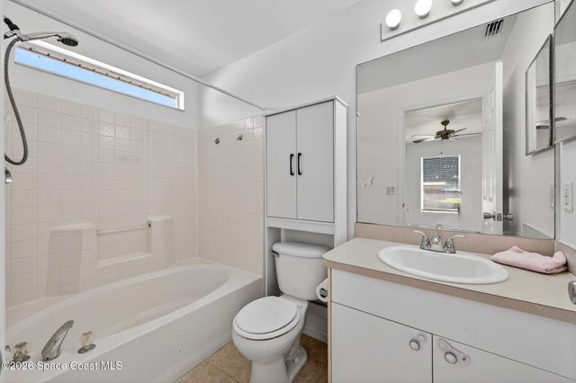 1438 Healey Street NW, Palm Bay, FL 32907