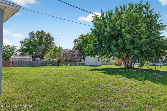 1438 Healey Street NW, Palm Bay, FL 32907