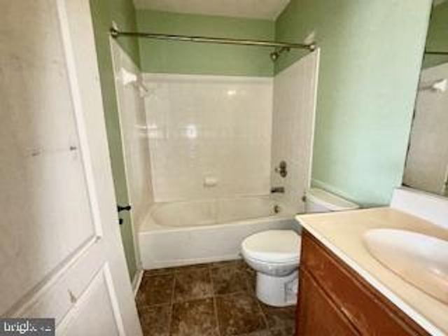 7506 CASTLE ROCK DR, Clinton, MD 20735