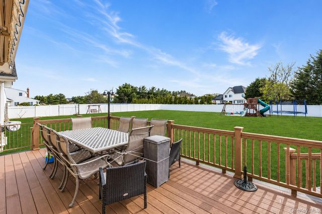 1509 Wad Riv Mnrvl Road, Wading River, NY 11792