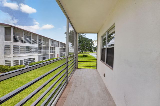 144 Fanshaw D, Boca Raton, FL 33434