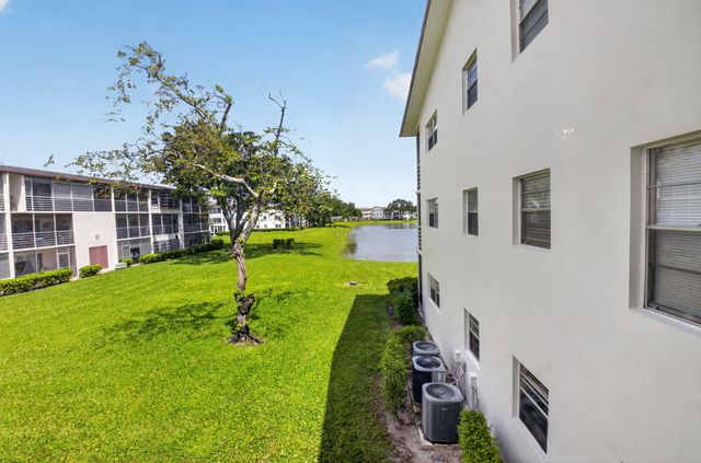 144 Fanshaw D, Boca Raton, FL 33434