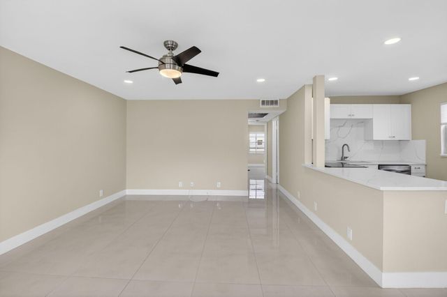 144 Fanshaw D, Boca Raton, FL 33434