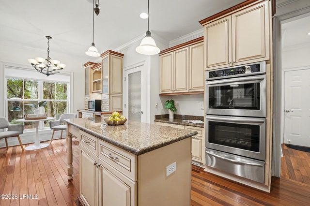 10 Walling Grove Road, Beaufort, SC 29907