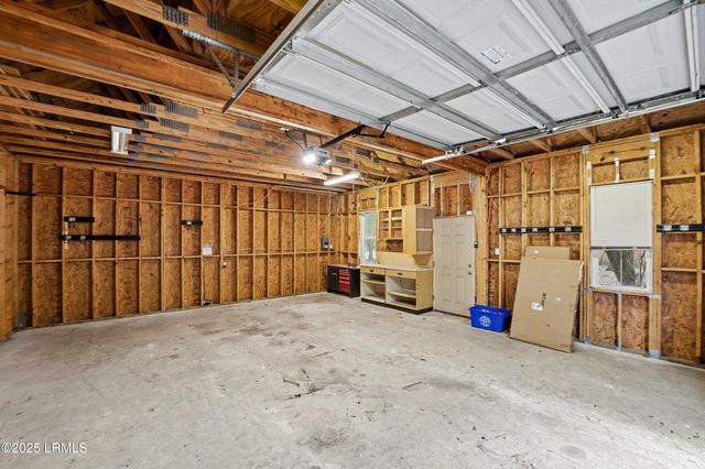 10 Walling Grove Road, Beaufort, SC 29907